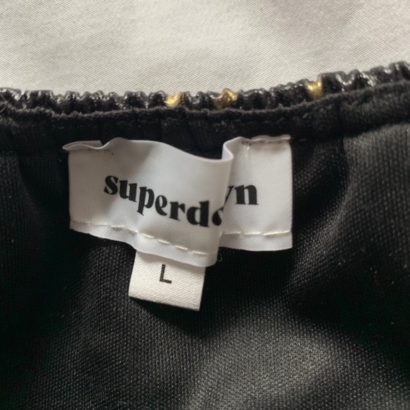 Superdown Rashelle Strapless Top in Black and Gold - Picture 2 of 2